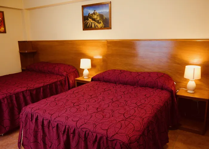 Tambo Del Valle Hotel 3*