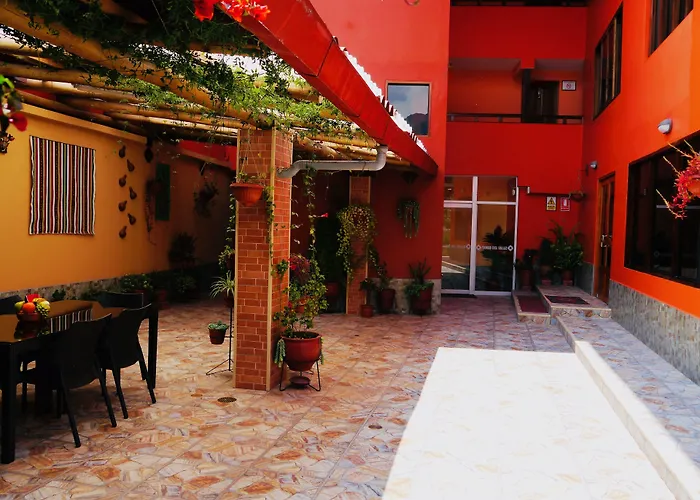 Tambo Del Valle Hotel 3*